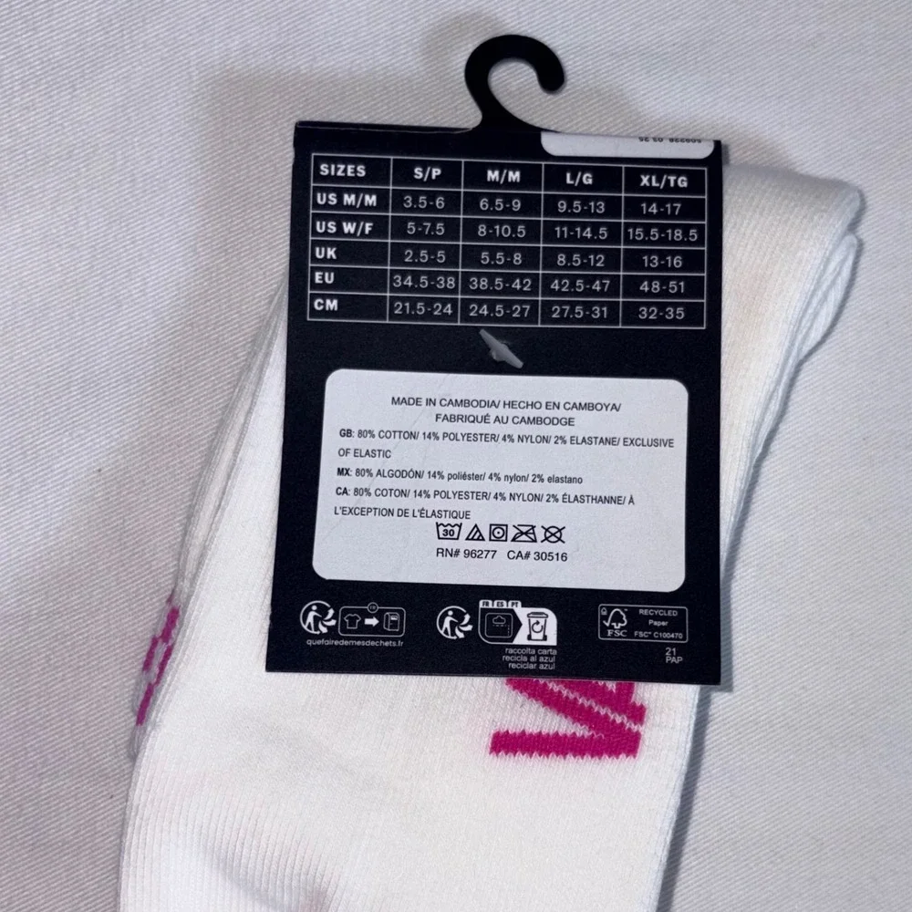 Vans Crew Socks Size Large White Pink New Checkerboard Logo Athletic Skater